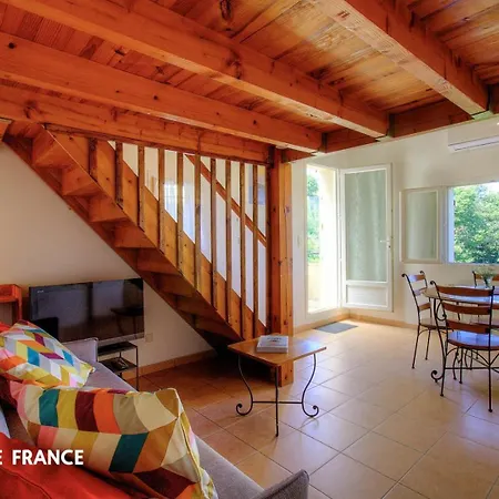 Holiday home Mezzana Taglio-Isolaccio